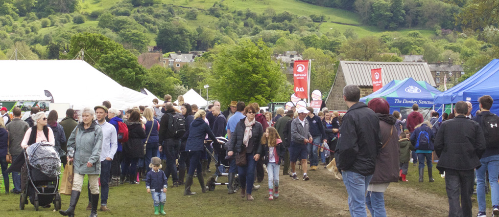 Crowd gathered at the Otley Show 2016